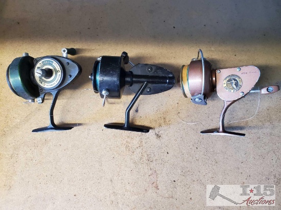 (3) Fishing Reels