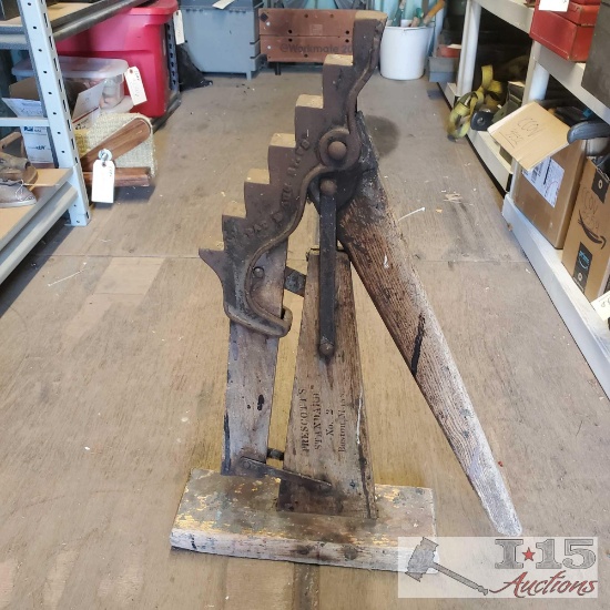 Antique Wagon Wheel Jack