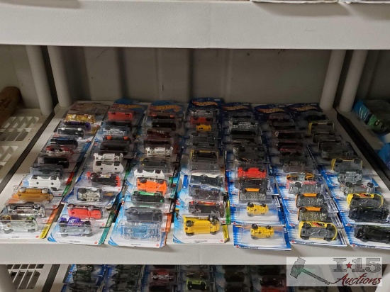 77 Colectable HotWheels