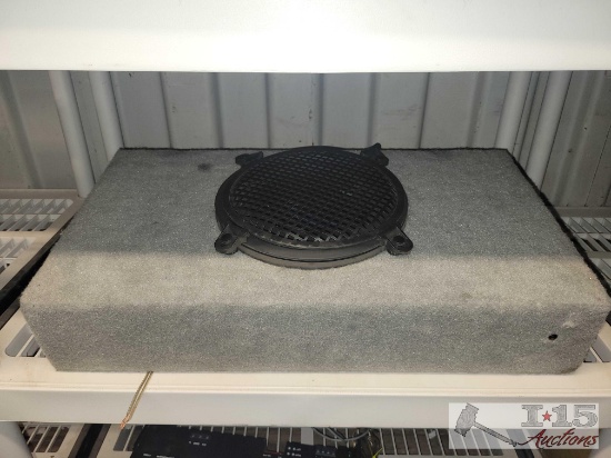 Alpine Subwoofer & Enclosure