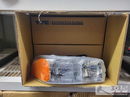 NEW!!! (4) 99-06 GMC Sierra Headlights