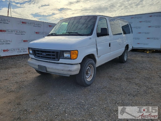 2005 Ford Econoline Wagon VaN