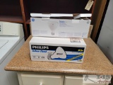 14 Assorted Lightbulbs