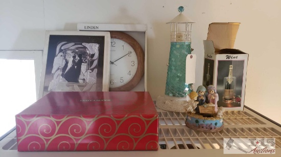 Esree Lauder Makeup Studio, Wine Cooler, Picture Frame and More