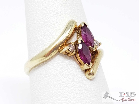14k Gold Ring With Diamond And Rubies, 3.3g