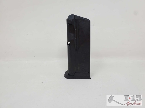 (1) 9mm 10rd Sig Sauer Magazine