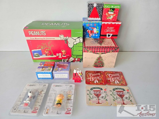 Snoopy/Peanuts Chrismas Trinkets and Small Christmas Boxes