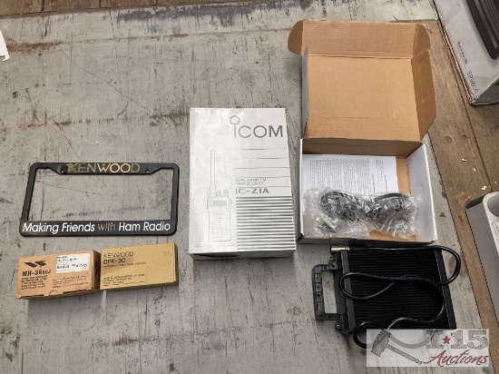 Transceiver, Microphone, Battery Charger & Panel Cable