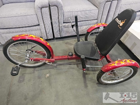 Mobo TriTon Adjustable Tricycle