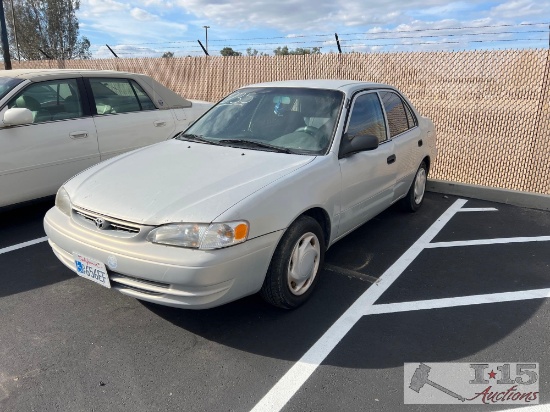 2000 Toyota Corolla