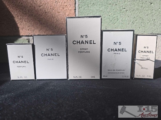 (5) Chanel No 5 Perfumes