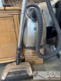 Kenmore Elite 700 Vacuum