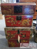 4 Storage Chests