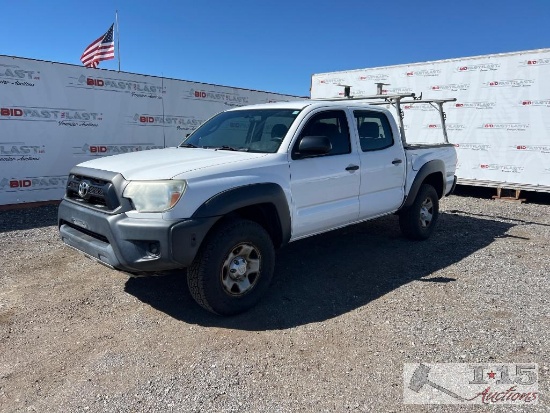 2015 Toyota Tacoma Pickup Truck