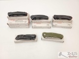 (13) Bear Edge Pocket Knives