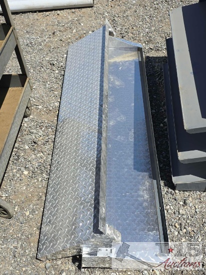 (2) Metal Shelves