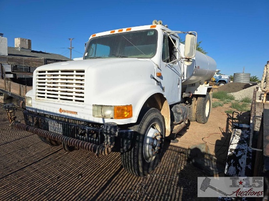 1990 International Water Truck