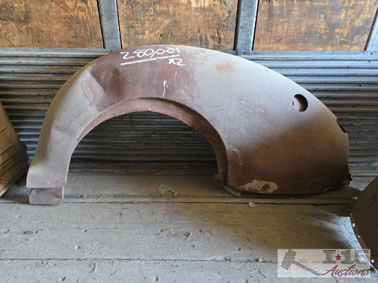 2 Classic Vehicle Fenders