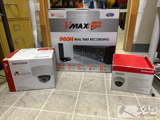 Vmax 960H Flex Real Time Recorder & HikVision Camera & Honeywell HD4D5S Camera