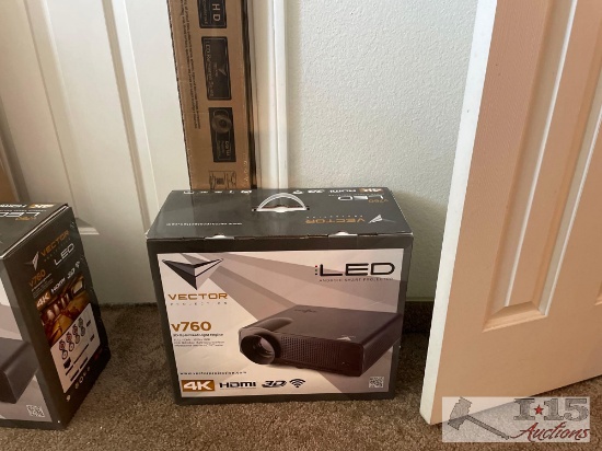 Vector v760 Projector and Projector Screen