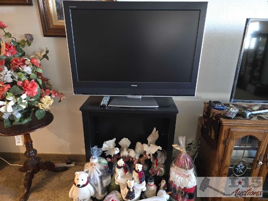 42"Toshiba Regza TV with Remote and TV Stand