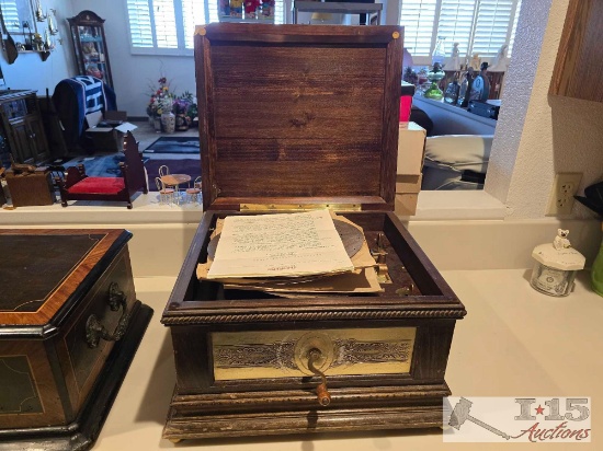 Vintage Thorens Edelweiss II Disc Music Box