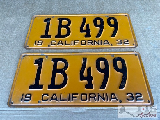 Pair of 1932 License Plates