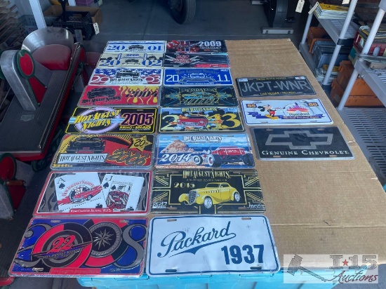 25 Advertising License Plates