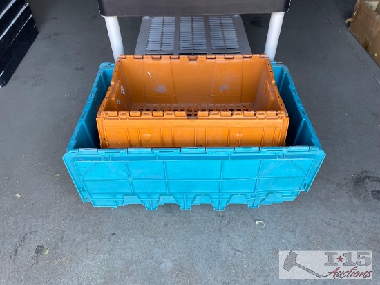 5 Plastic Totes with Locking Lids