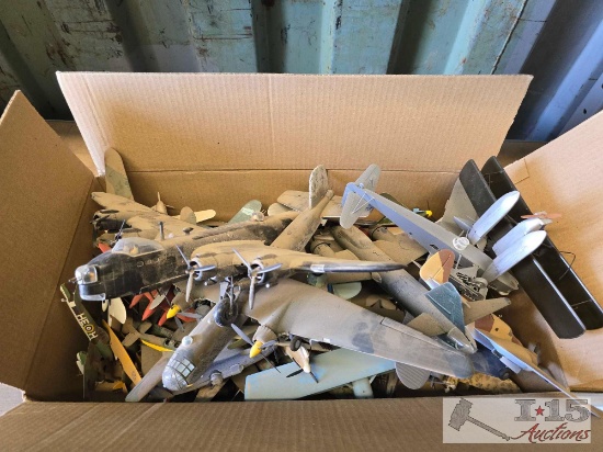 Assorted Model Airplanes