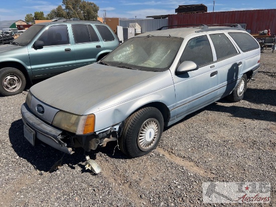 Ford Taurus Wagon