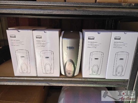 NEW!!! (5) Rubbermaid AutoFoam Dispensers