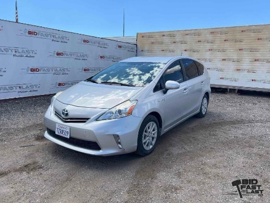 2014 Toyota Prius V