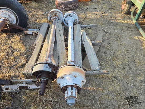 (2) Axles