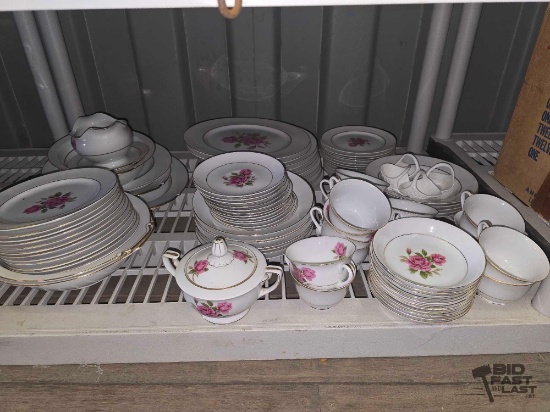 Sharon by Narumi China Set