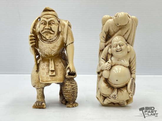 (2) Japanese Carved Bone Netsuke Figurines