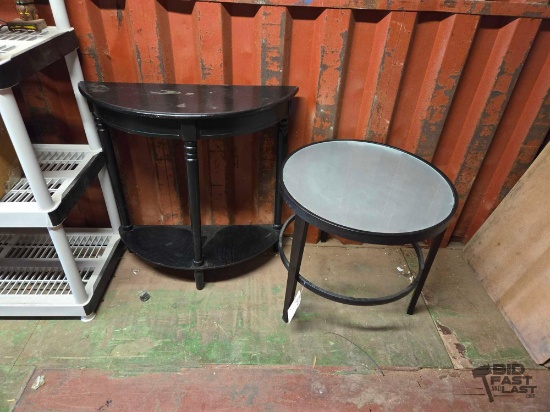 2 End Tables