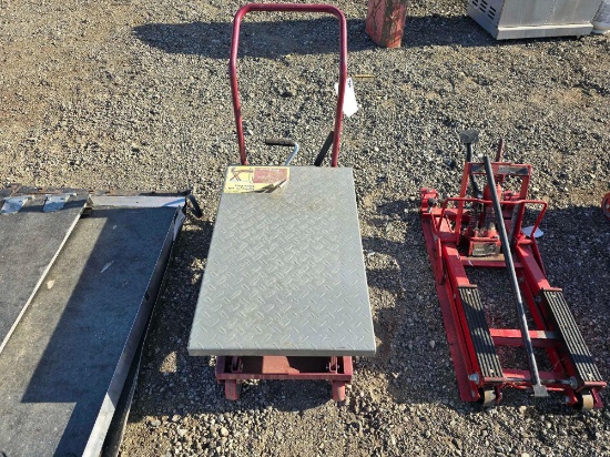 Northern Industrial 500Lbs Hydraulic Lift Tabke Cart