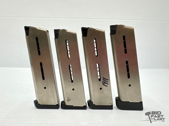 (4) .40 S&W Wilson Combat 9rd Magazines
