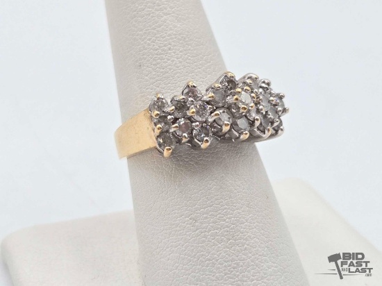 10K Gold Cluster Diamond Ring, 5.33g
