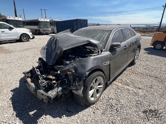 2016 Ford Taurus