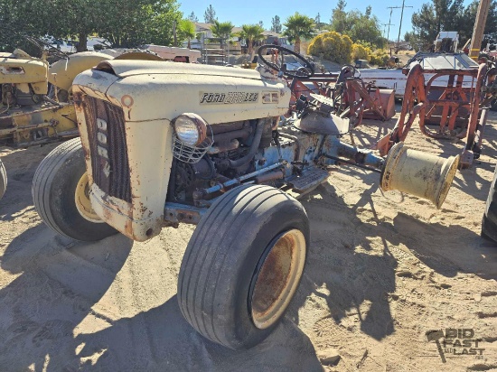 Early Model Ford 2000LCG