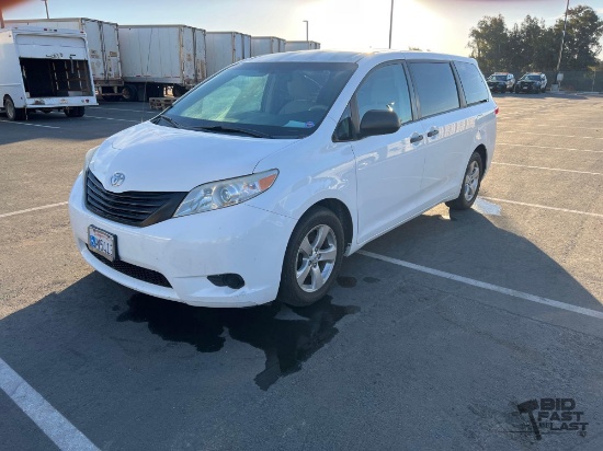 2013 Toyota Sienna