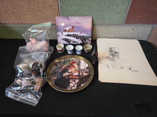 Artwork Napkin and Silverware Holders Decorative Plate and oriental Decorations