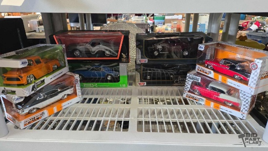 (8) Die Cast Scale Cars