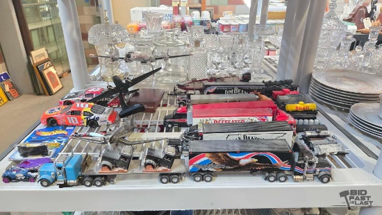 Model Rigs, Trains, Planes & More