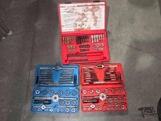 Snap On Rethreading Set & (2) Tap & Die Set