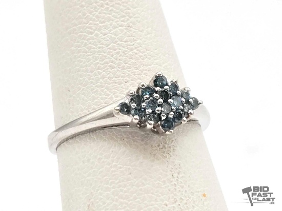 14K White Gold Diamond Cluster Ring, 2.24g