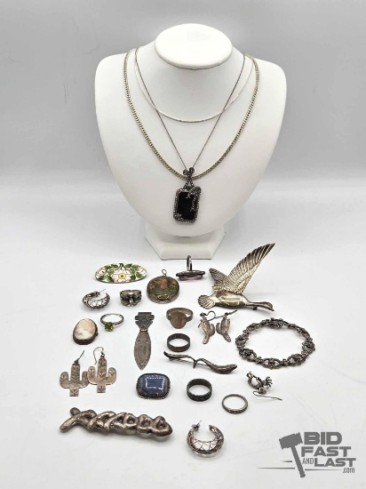 Sterling Silver Necklaces, Rings, Pins, Earrings & Pendants, 186g
