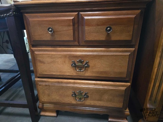 3 Drawer Nightstand